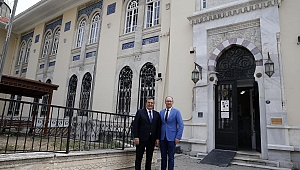 Başkan Batur'dan Milli Kütüphane'ye Destek