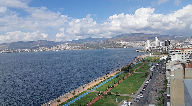 İzmir'de İnşa Edilen 100 Konuttan Sadece 65'i Satılabildi