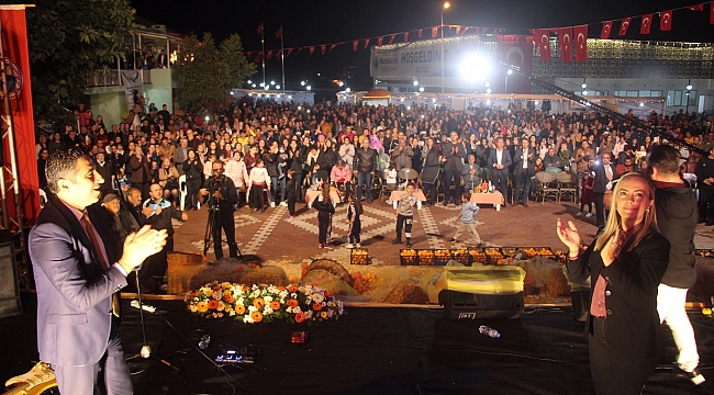Mandalinanın Cennetinde Coşkulu Festival