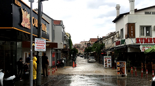 Çeşme Çarşısının Sel Baskını Sorununa Köklü Çözüm