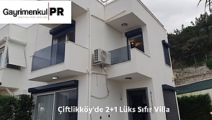 Çeşme Çiftlikköy'de Deniz Manzaralı Villa